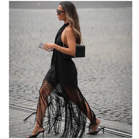 NWT Zara Linen Dress With Fringe —- SOLD ❌❌❌❌❌ - Picture 2 of 16